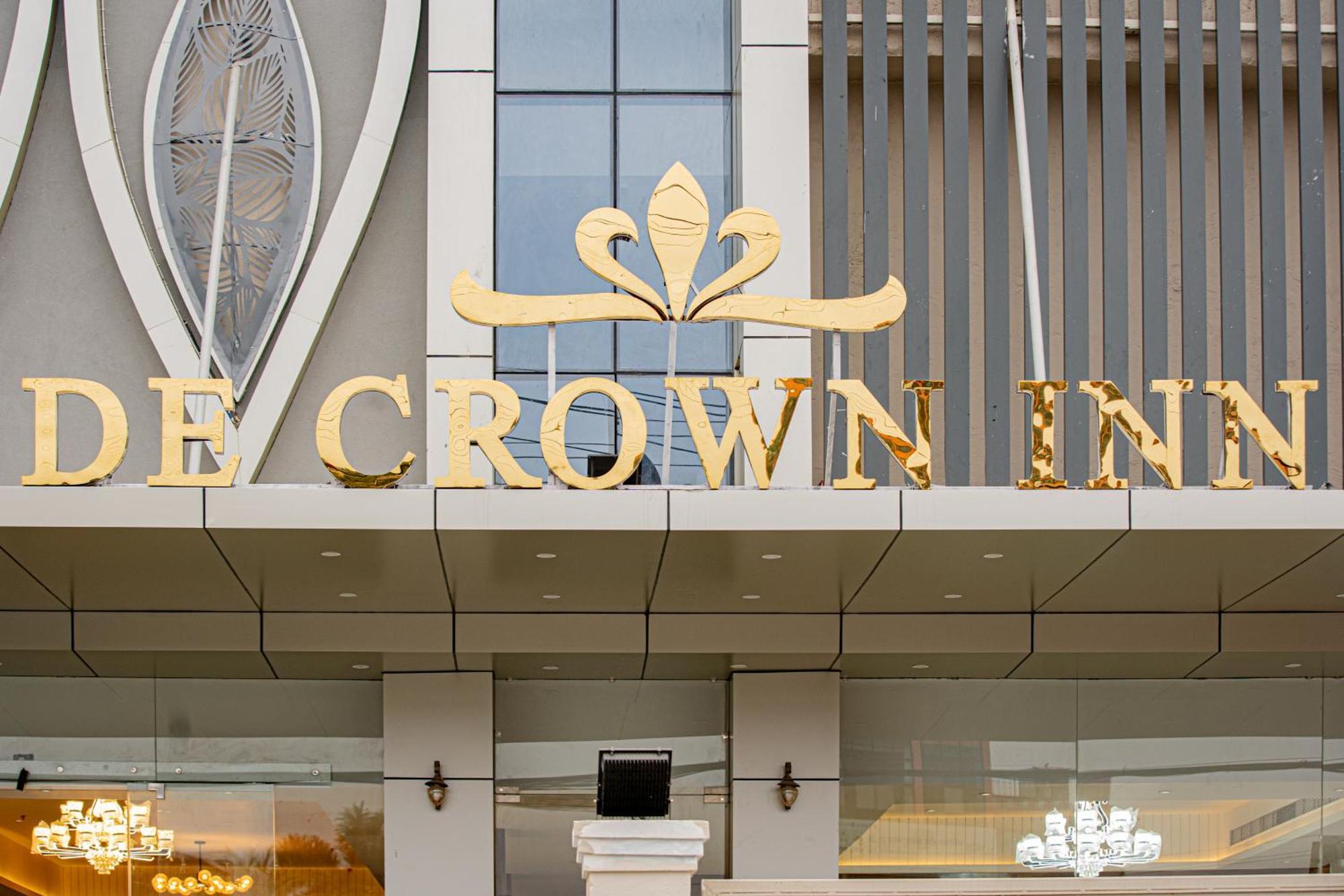 De Crown Inn Jogikuti エクステリア 写真